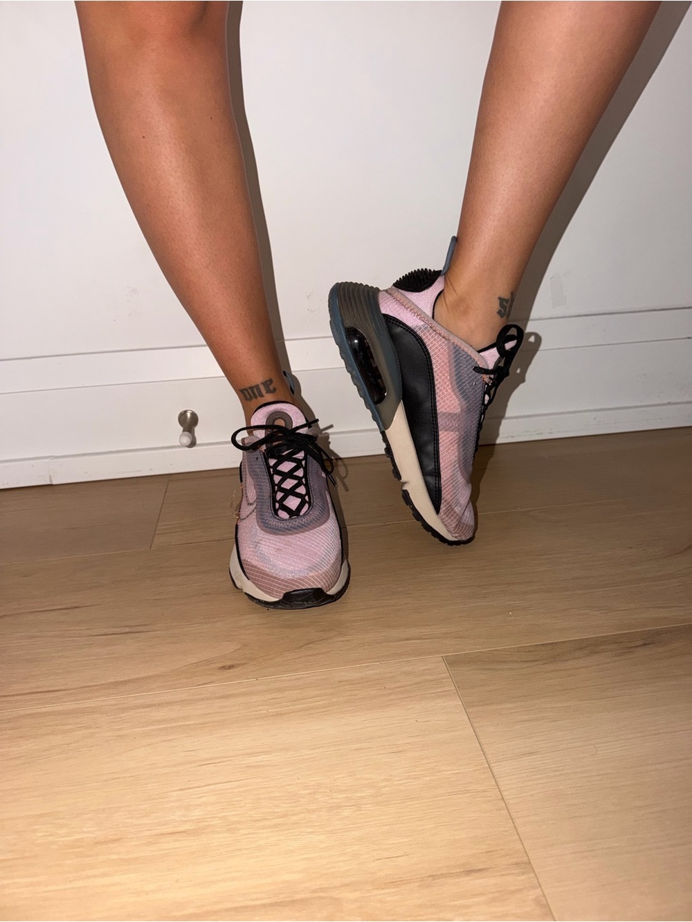 Nike Women’s Pink and Black Casual Running Sneakers